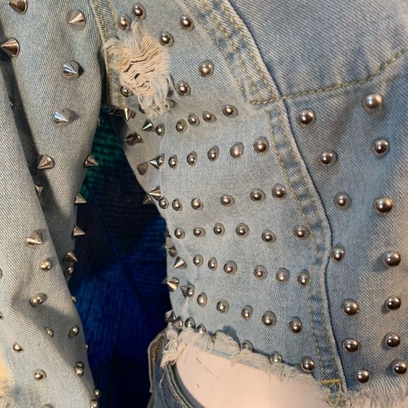 Women’s Blue Jean Riveted Studs & Spikes Denim Jacket - Picture 17 of 17